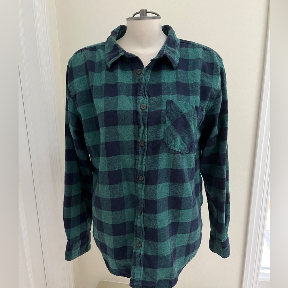 Street Legal ladies flannel button down shirt size large